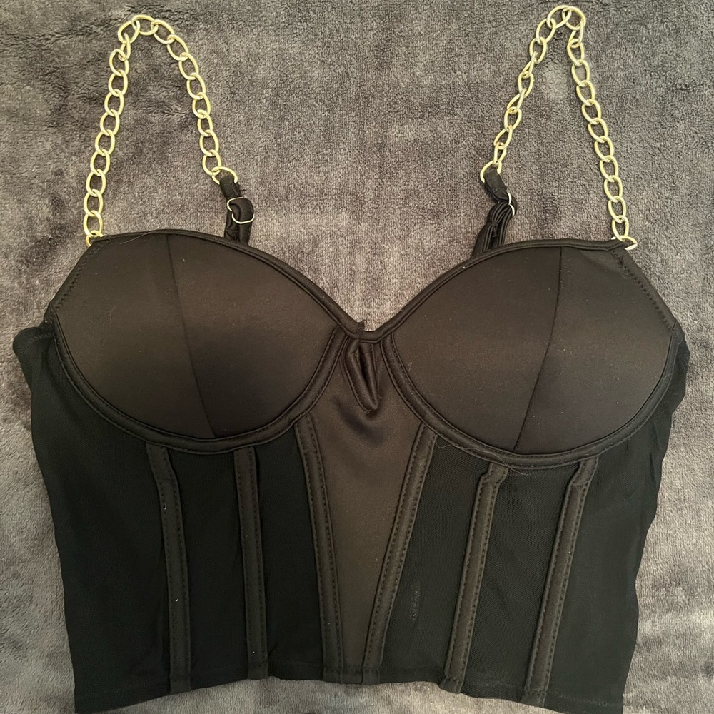 Source Unknown Black and Gold Crop Top